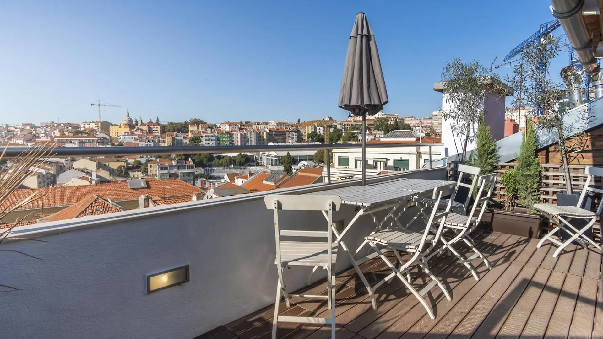 Lv Premier Apartments P.Real- Pi