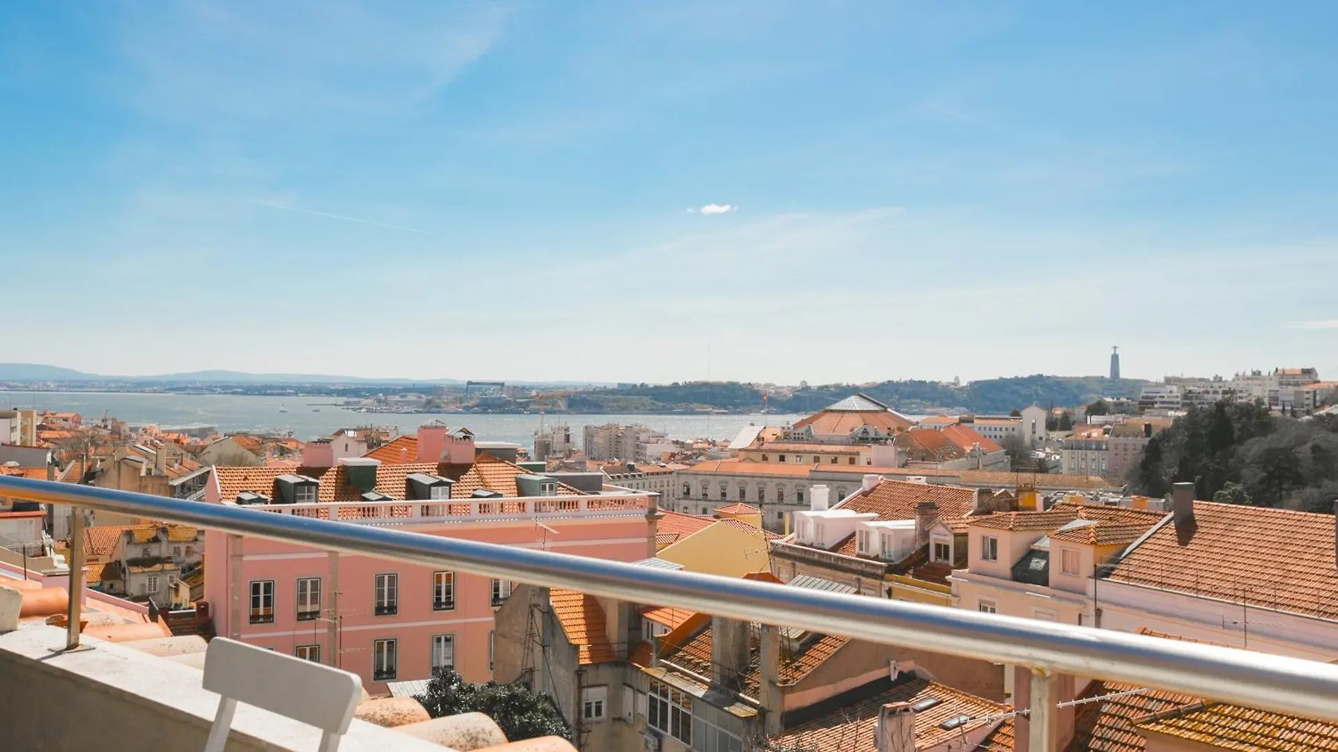 Lv Premier Apartments P.Real- Pi 0*, Lisbon